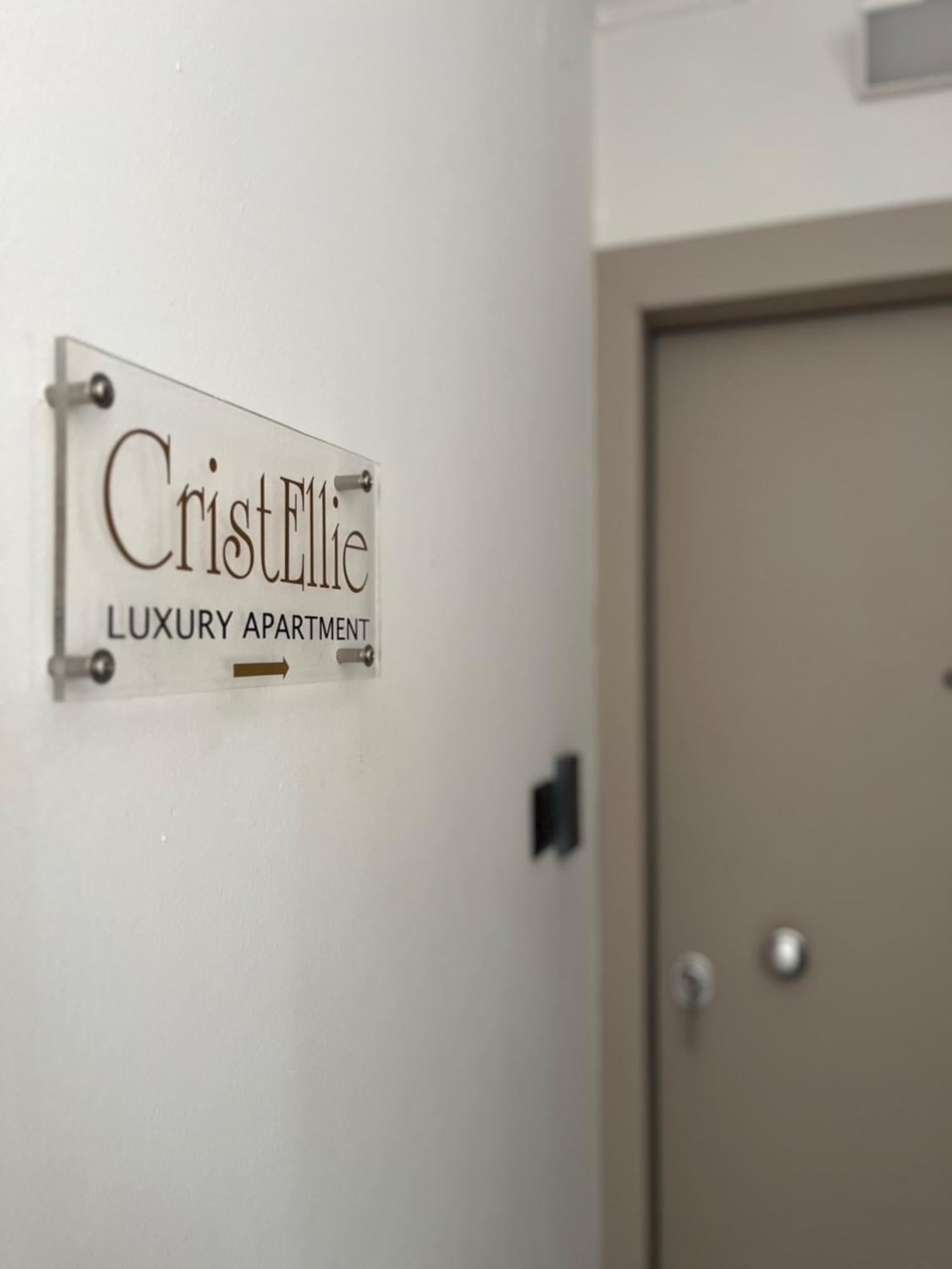 Christellie Luxury Apartment Kiáton Exterior foto